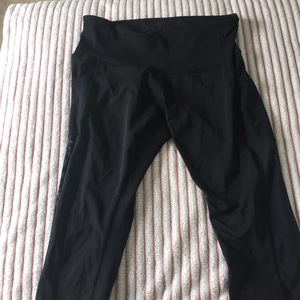 Black lululemon leggings size 10